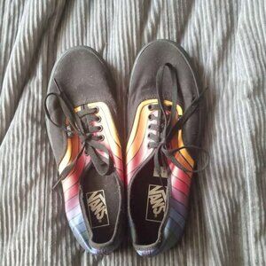 Vans Authentic Refract Men's Skateboard Sneaker Size 10 Black Rainbow Low Top